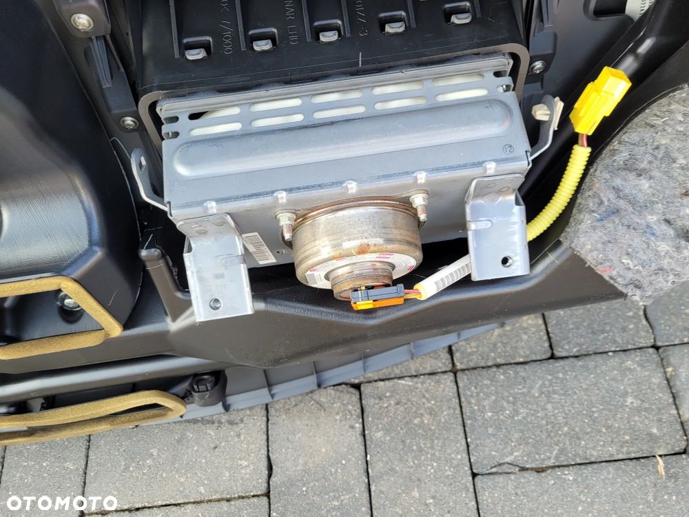 Mitsubishi Lancer VIII 09r 1.8 143KM Deska poduszki powietrzne pasy europa - 8