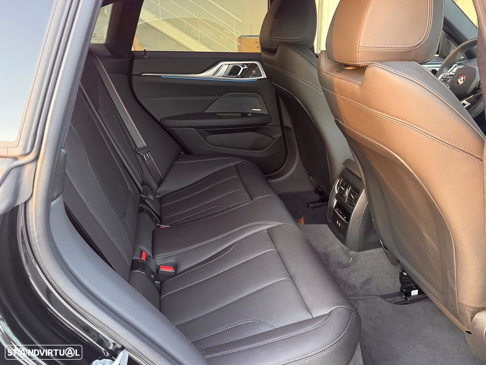 BMW i4 eDrive40 Pack Desportivo M Pro - 27