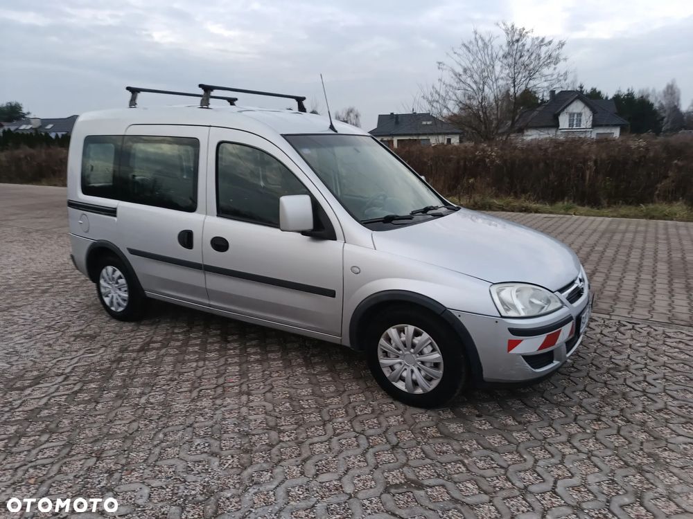 Opel Combo Tour - 5