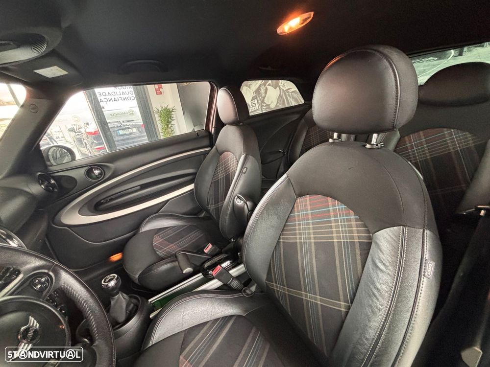 MINI Paceman Cooper D - 10