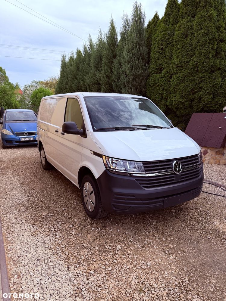 Volkswagen Transporter - 3