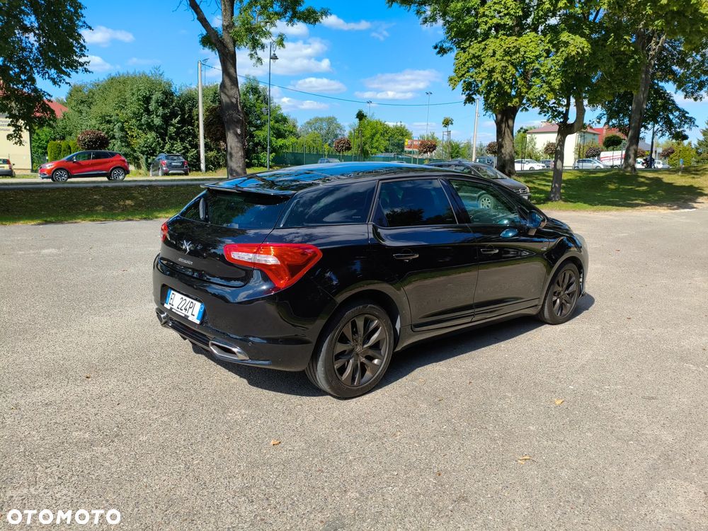 DS Automobiles DS 5 - 6