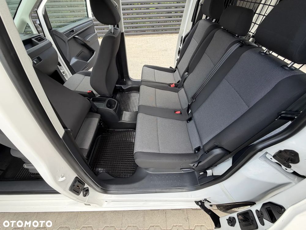Volkswagen Caddy - 29