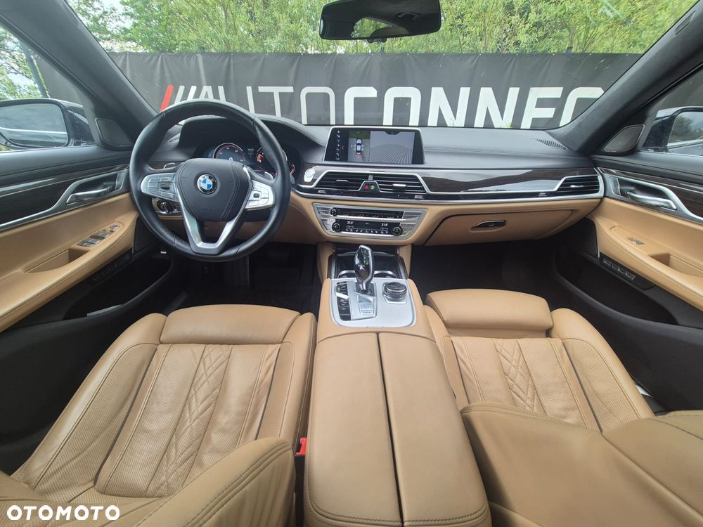 BMW Seria 7 740d xDrive - 15