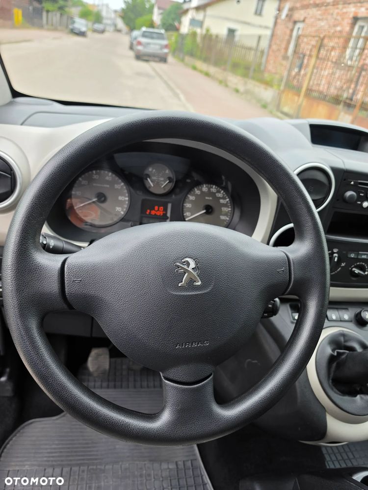 Peugeot Partner 1.6 e-HDi STT Active - 28