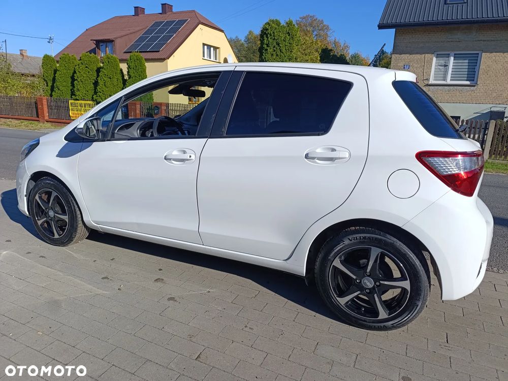 Toyota Yaris - 23