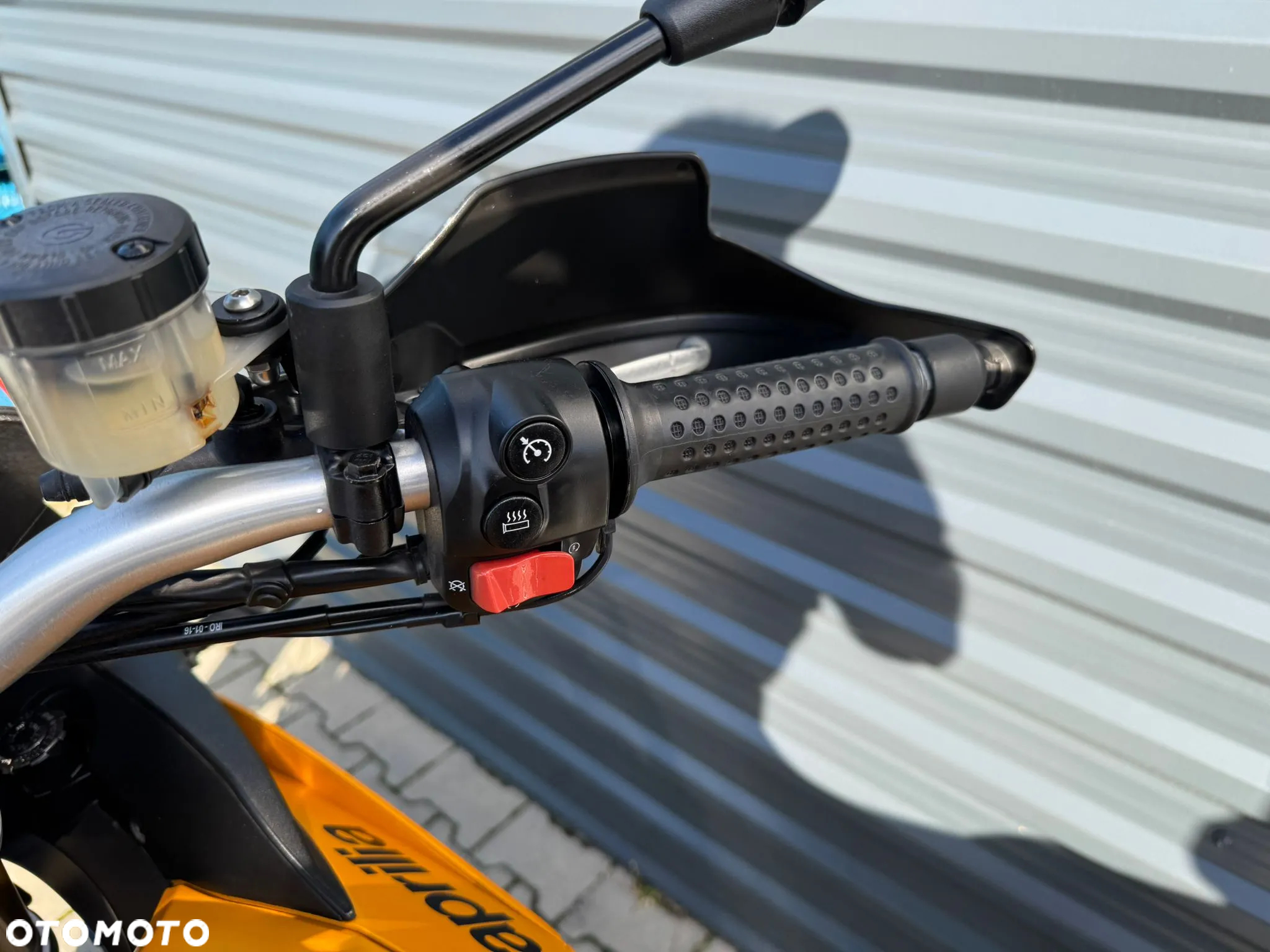 Aprilia Caponord - 12