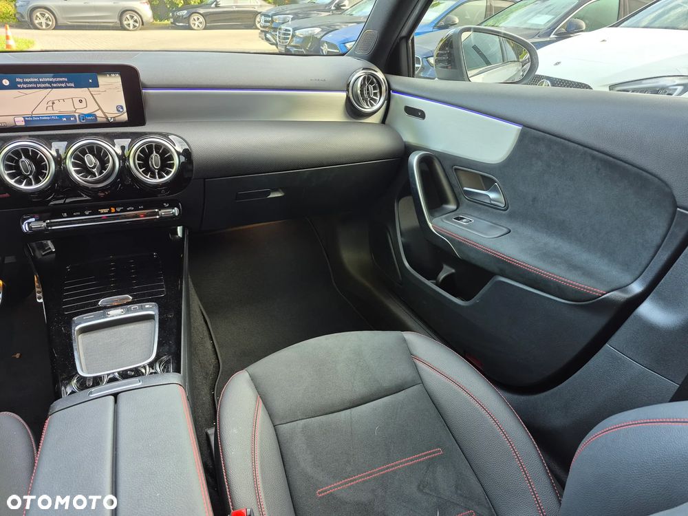 Mercedes-Benz Klasa A 200 AMG Line 7G-DCT - 26
