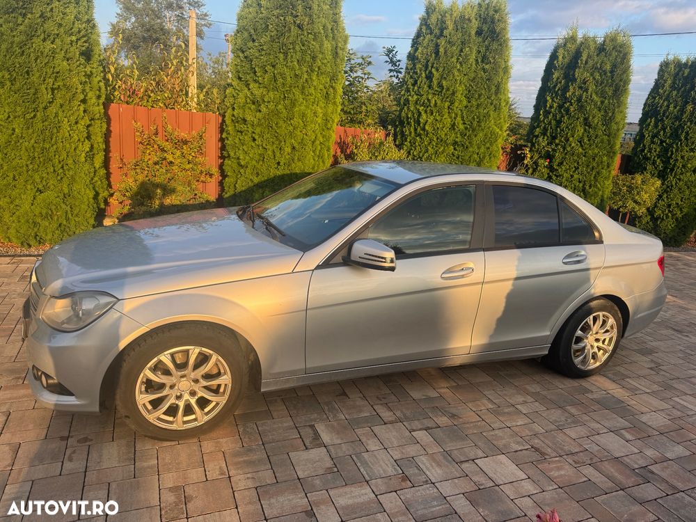 Mercedes-Benz C - 2
