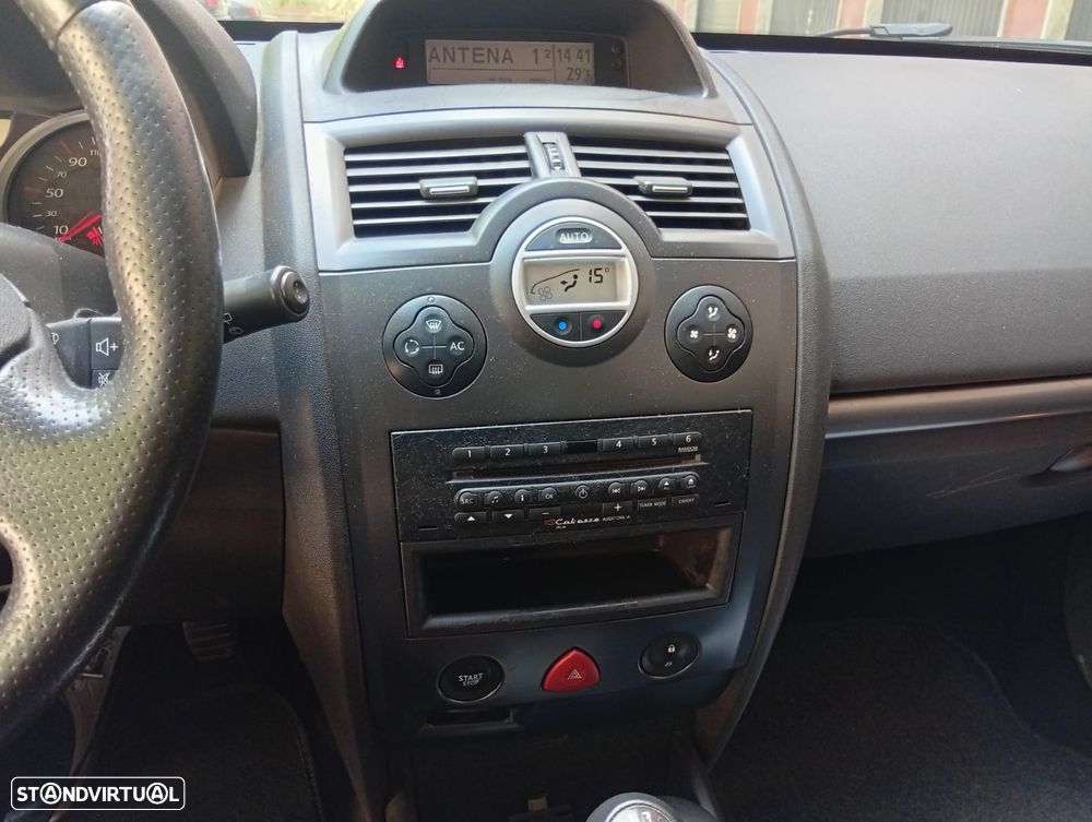 Renault Mégane Break 1.5 dCi Dynamique - 12