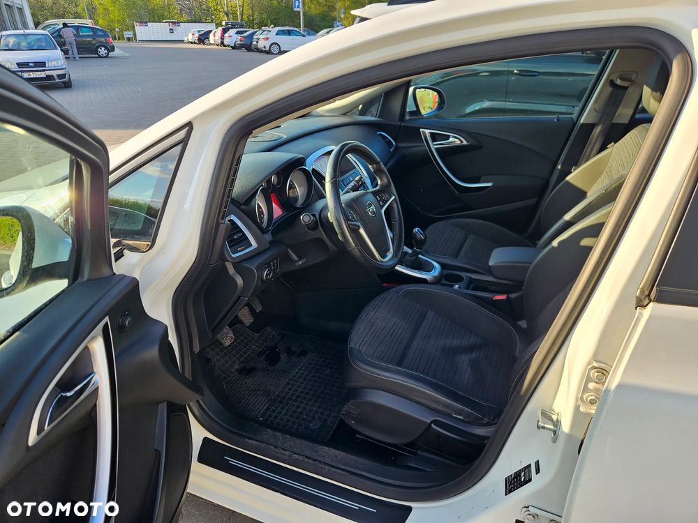 Opel Astra 1.4 Turbo ecoFLEX Start/Stop - 40