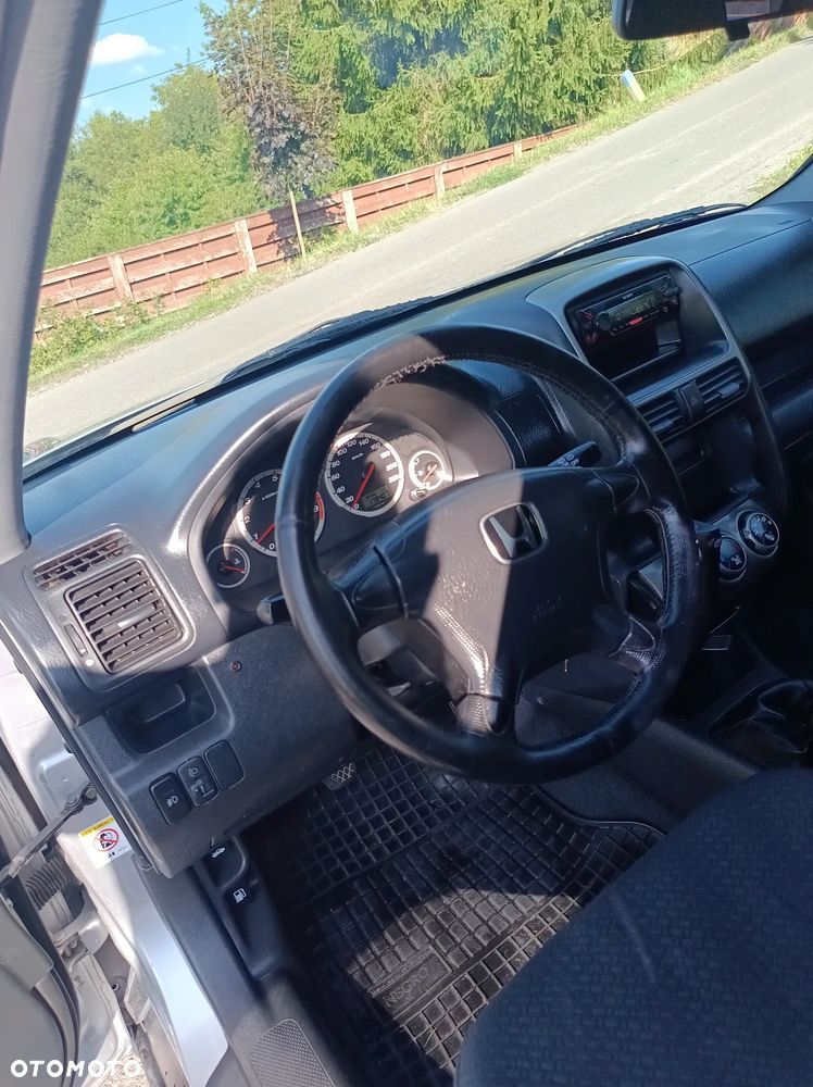 Honda CR-V 2.0i S - 11