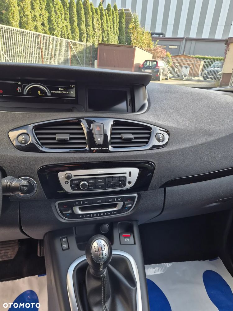 Renault Scenic - 8
