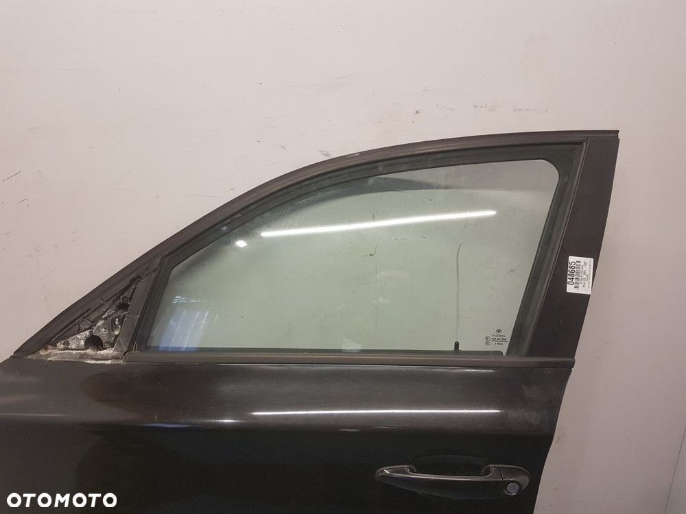BMW 1 E87 DRZWI PRZÓD LEWE 475 - 4