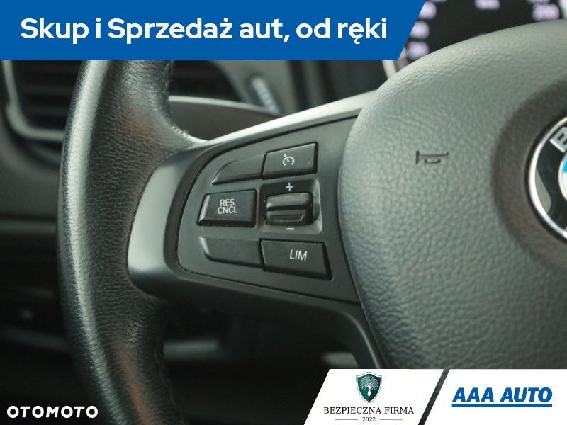 BMW Seria 2 - 15