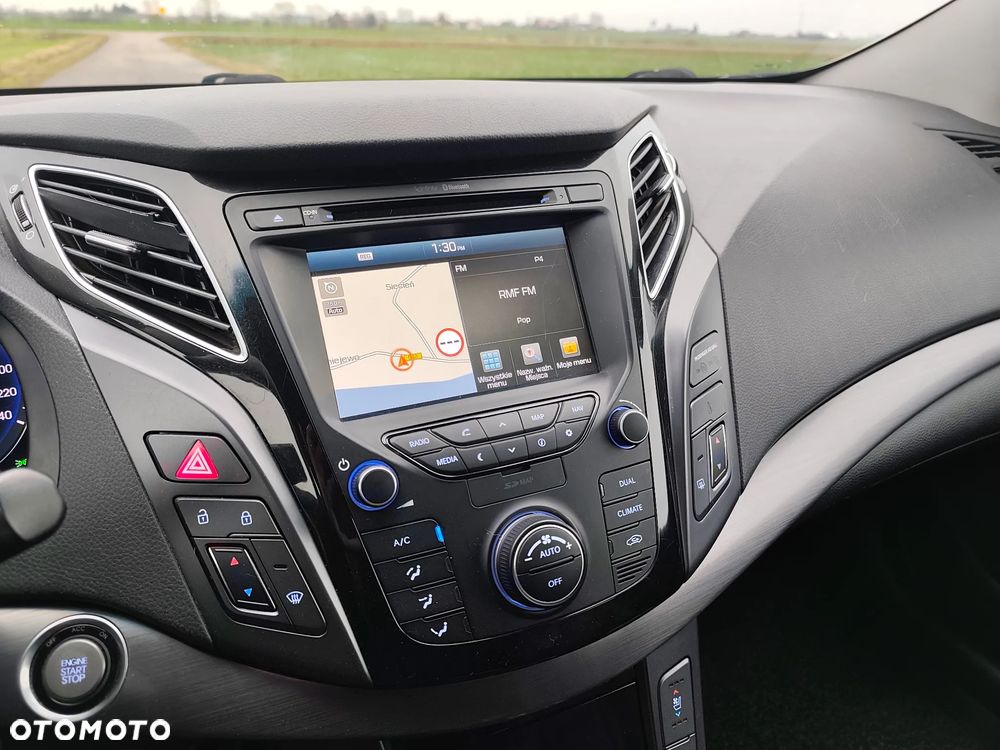 Hyundai i40 Kombi blue 1.7 CRDi DCT Premium - 20