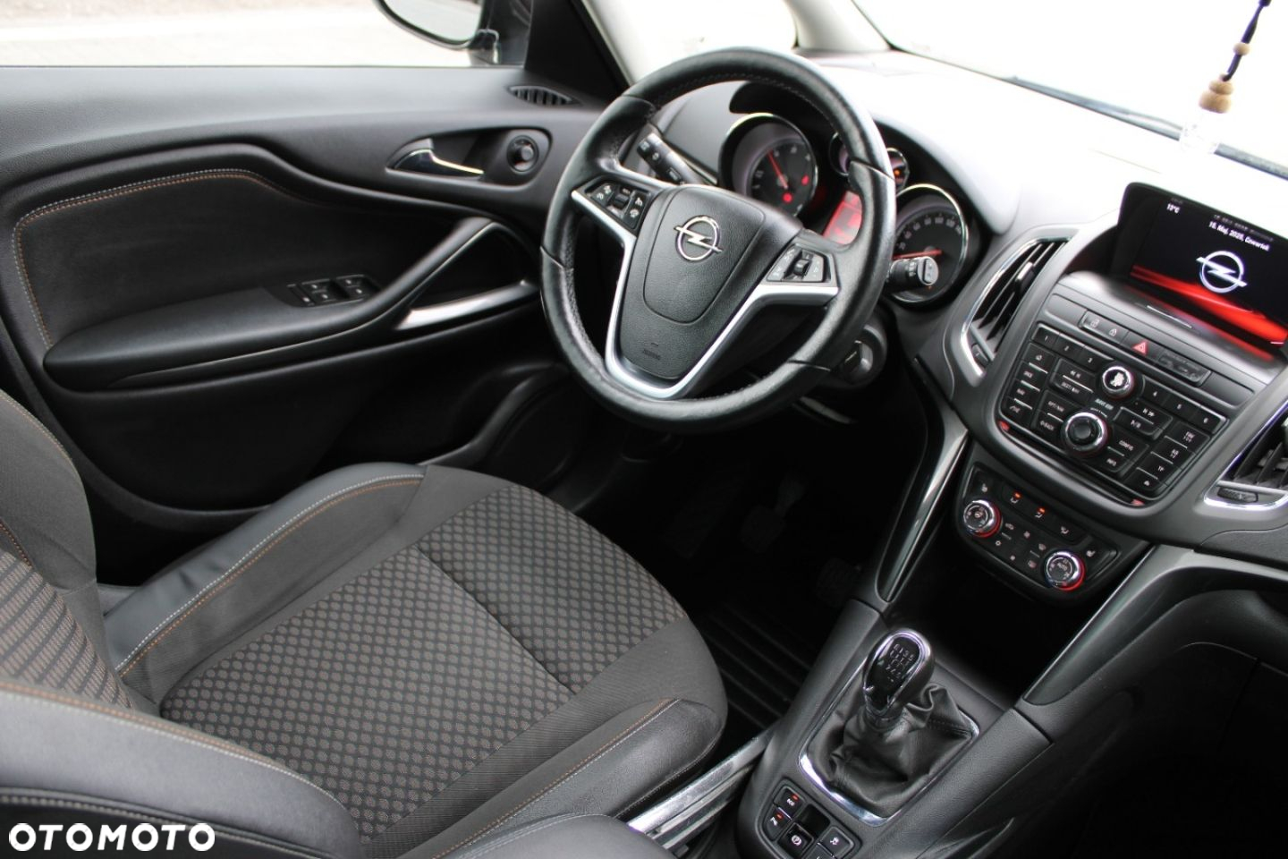 Opel Zafira - 39