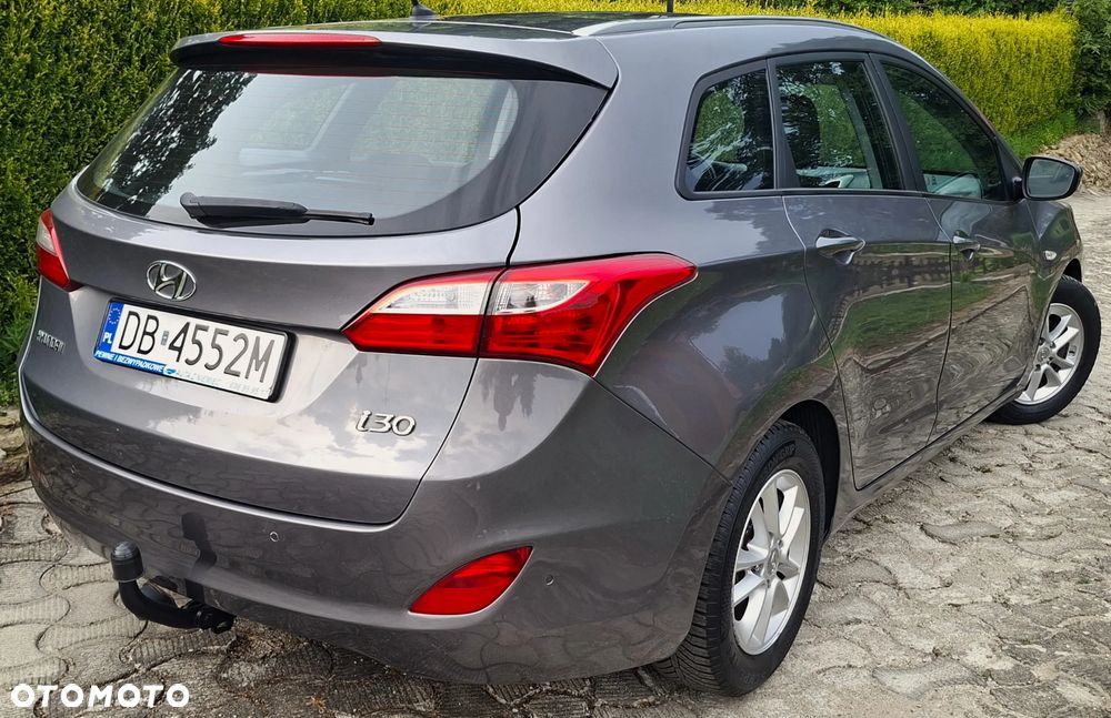 Hyundai i30 i30cw 1.4 Fifa World Cup Edition - 3