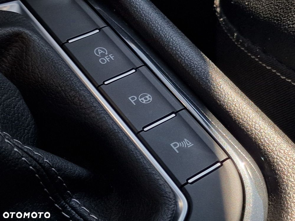 Volkswagen Tiguan 2.0 TDI SCR 4Mot R-Line DSG - 30