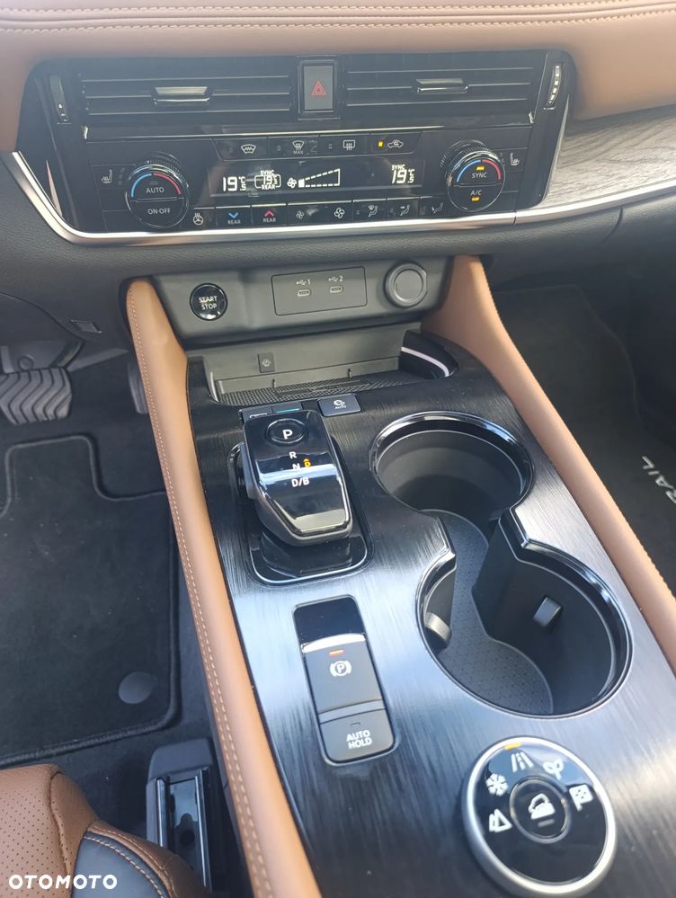 Nissan X-Trail - 13