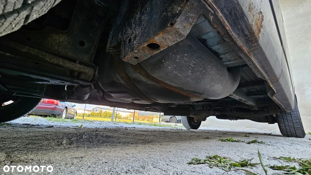 Volkswagen Multivan - 17