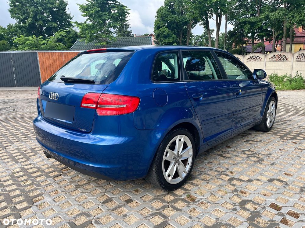 Audi A3 Sportback - 9