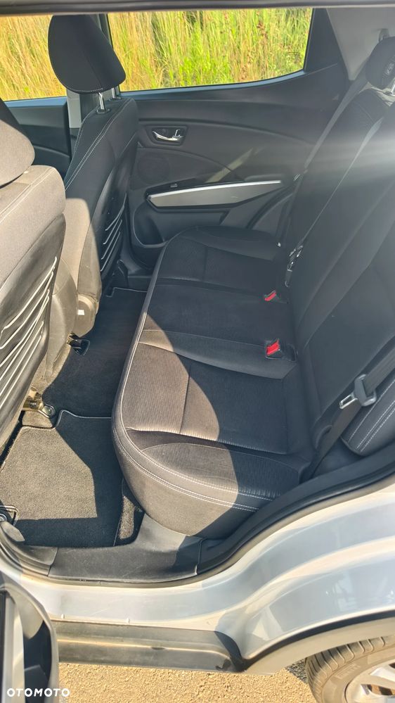 SsangYong/KGM Tivoli 1.6 Quartz - 24
