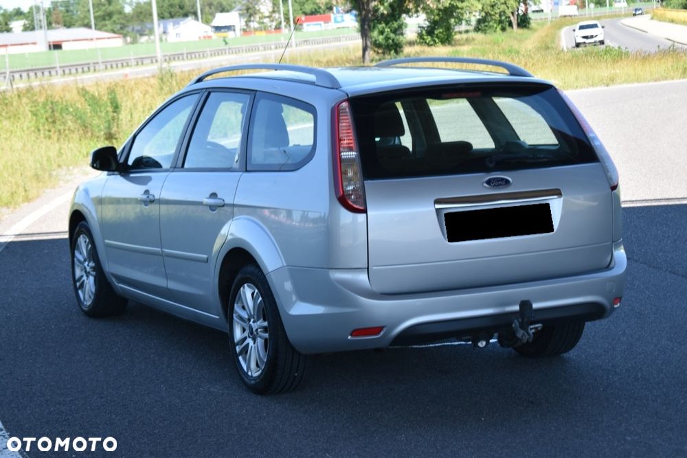 Ford Focus - 12