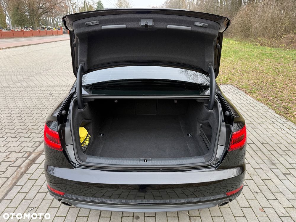 Audi A4 Limousine 2.0 TFSI Quattro Sport S tronic - 12