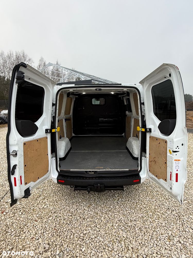 Ford Transit Custom - 17