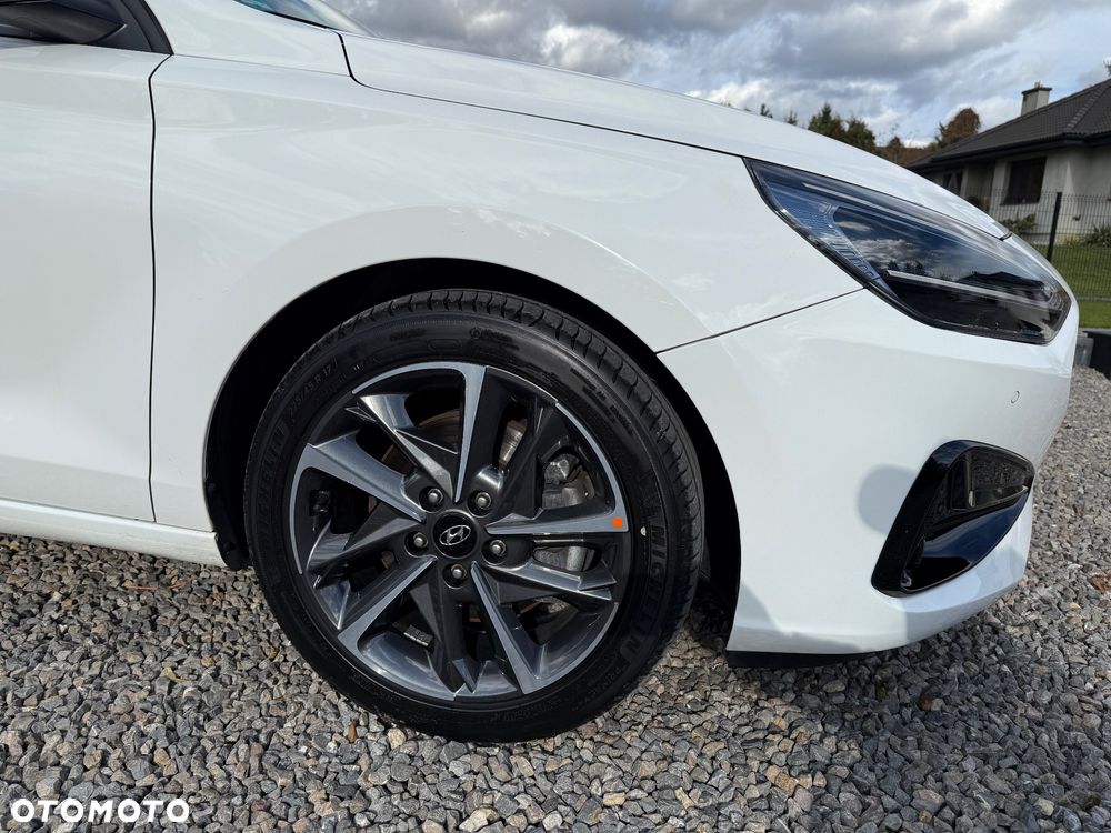 Hyundai i30 1.5 T-GDI 48V-Hybrid DCT EDITION 30+ - 4