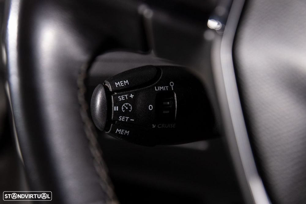 Peugeot 5008 1.5 BlueHDi Allure Pack - 13