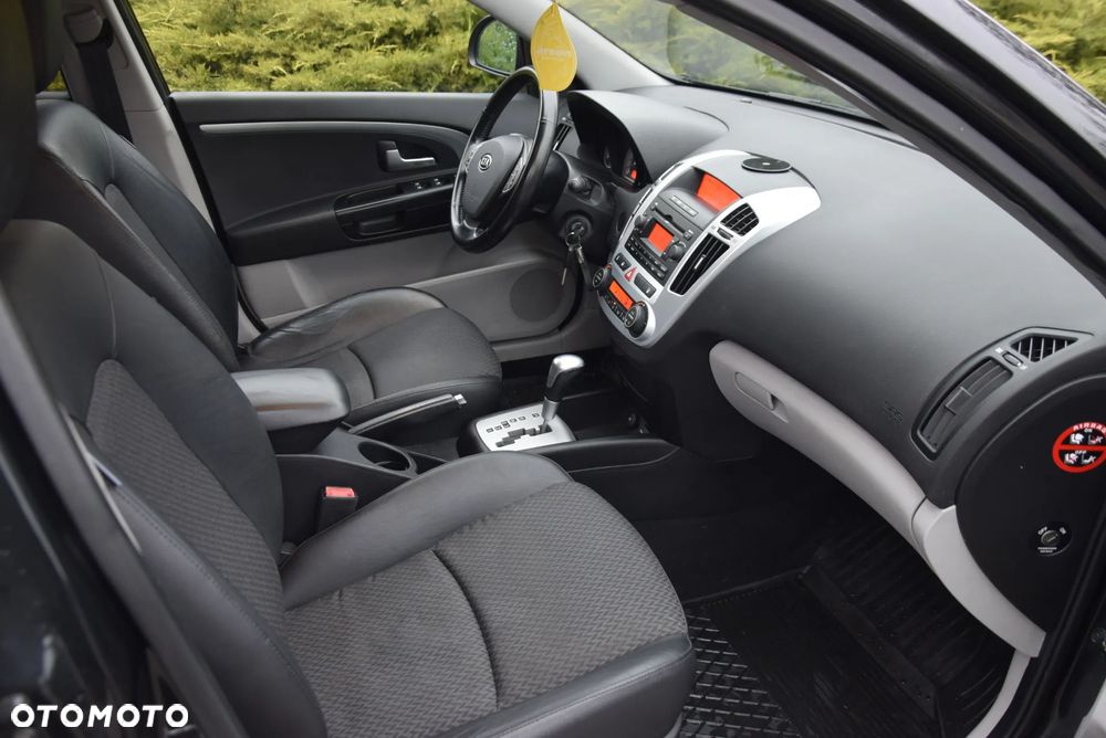 Kia Ceed 2.0 Optimum + - 22