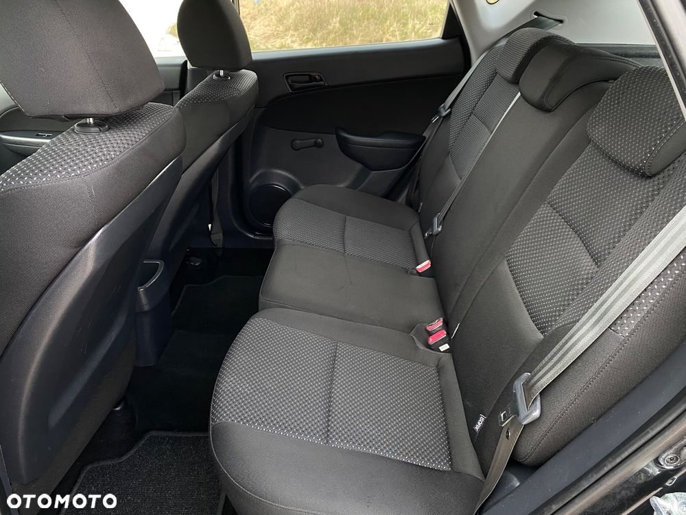 Hyundai i30 1.4 Edition Plus - 21