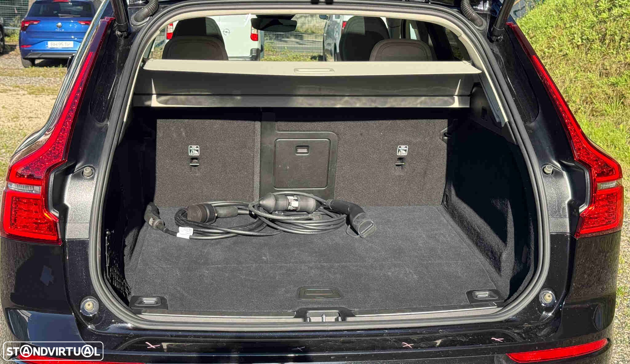 Volvo XC 60 2.0 T6 PHEV Plus Bright AWD - 14