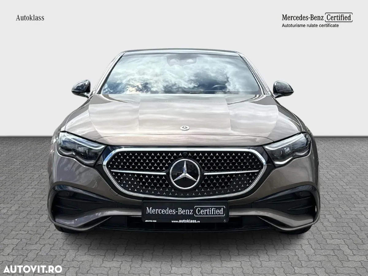 Mercedes-Benz E 300e 4Matic 9G-TRONIC Edition AMG Line - 9