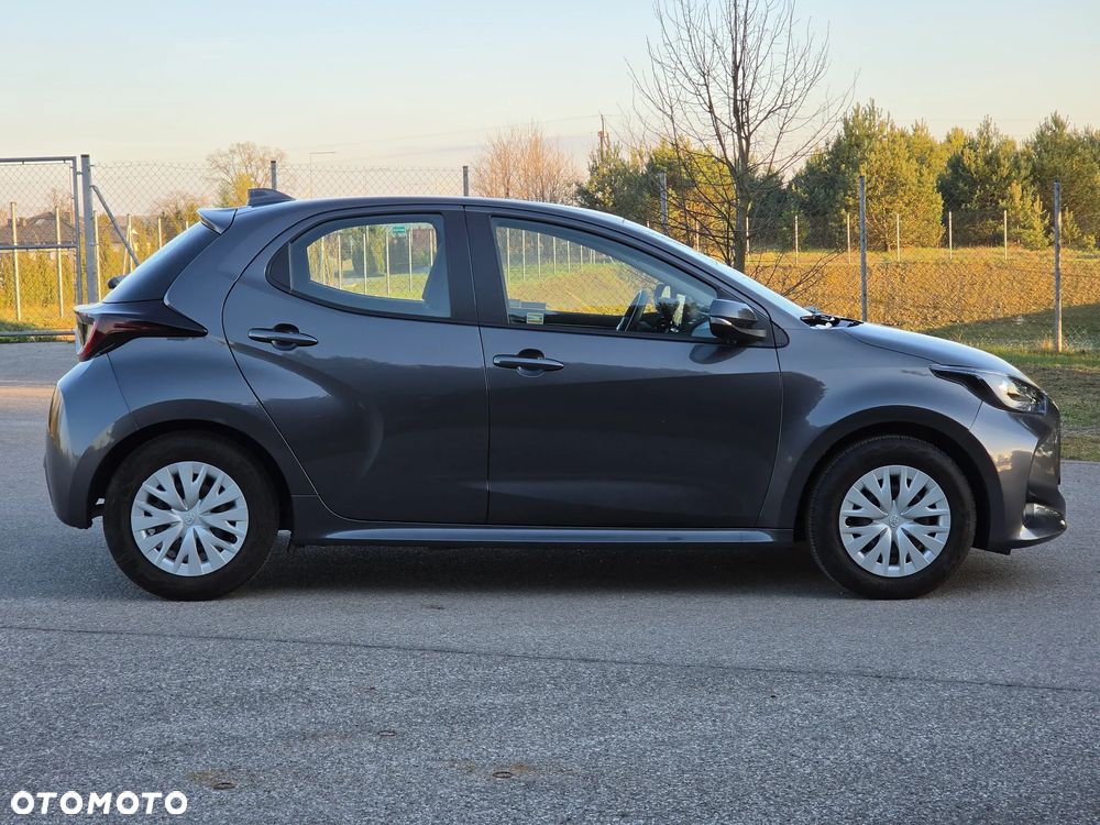 Toyota Yaris 1.5 Comfort - 9