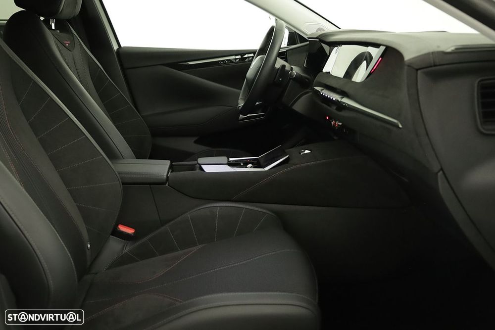 DS DS4 1.2 PureTech Performance Line EAT8 - 21