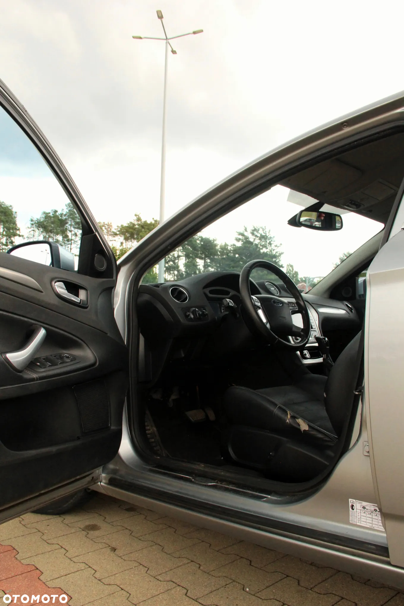Ford Mondeo - 7