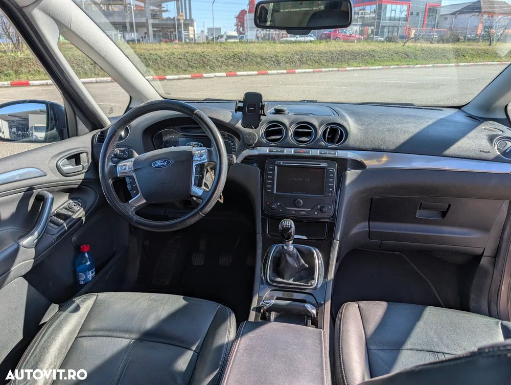 Ford S-Max 2.0 TDCi DPF Titanium - 11