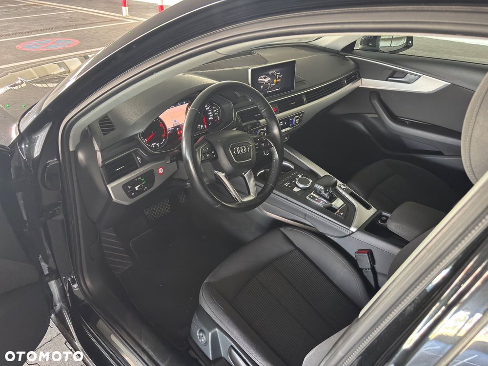 Audi A4 - 8
