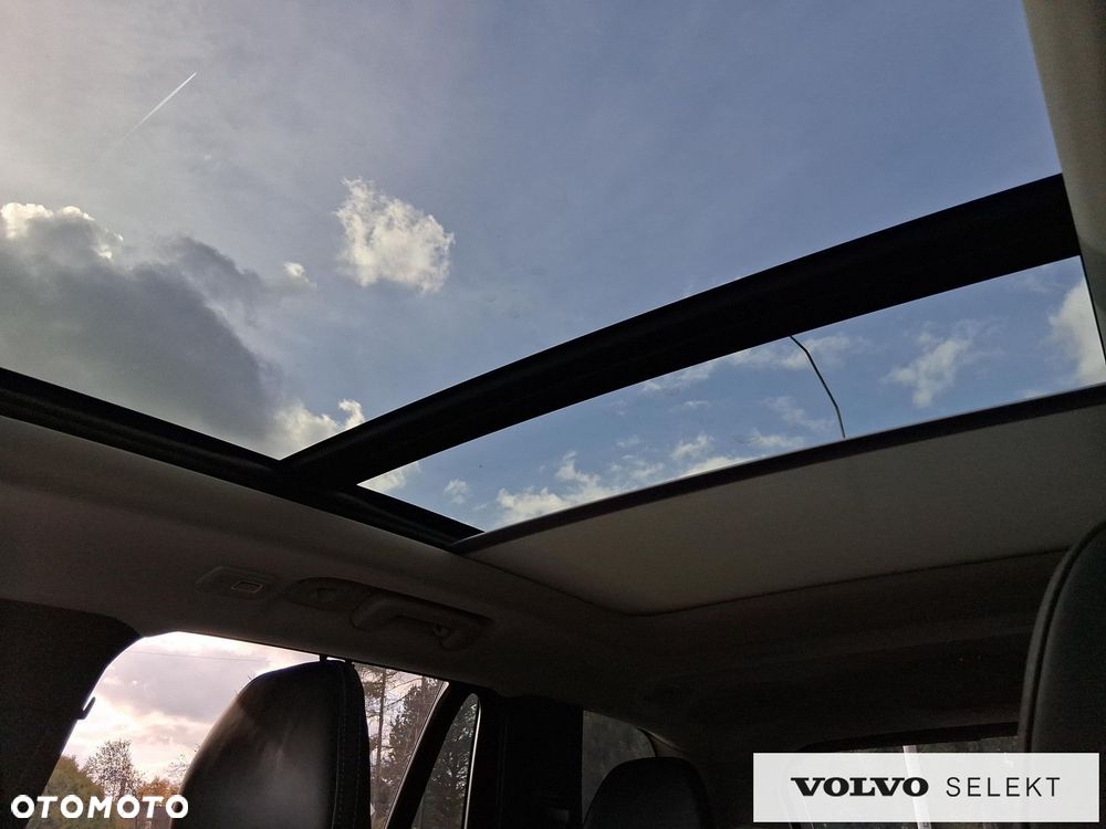 Volvo XC 90 - 28