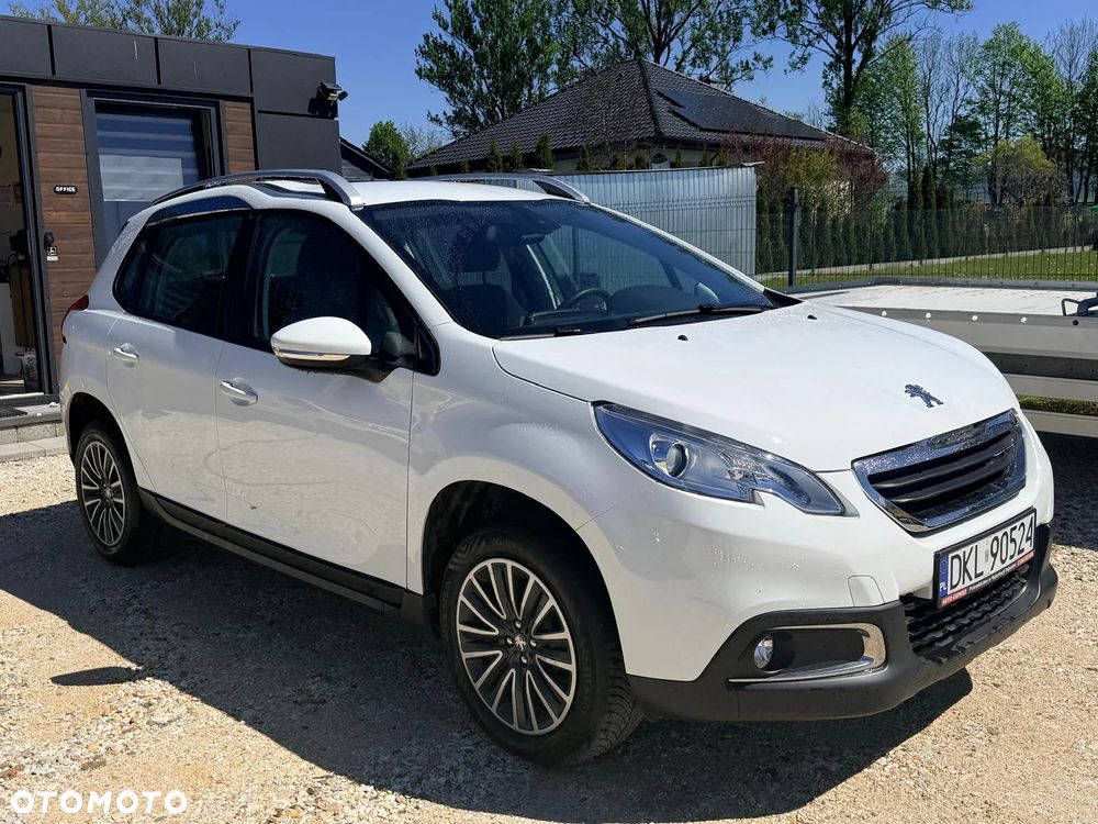 Peugeot 2008 1.2 VTi Allure - 5