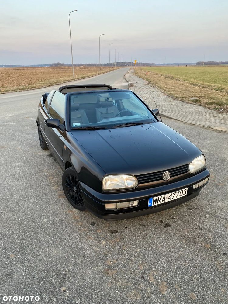 Volkswagen Golf - 10