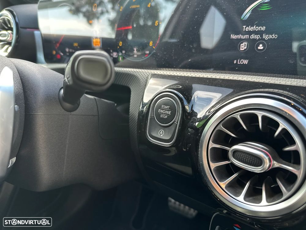 Mercedes-Benz A 180 d AMG Line Aut. - 21