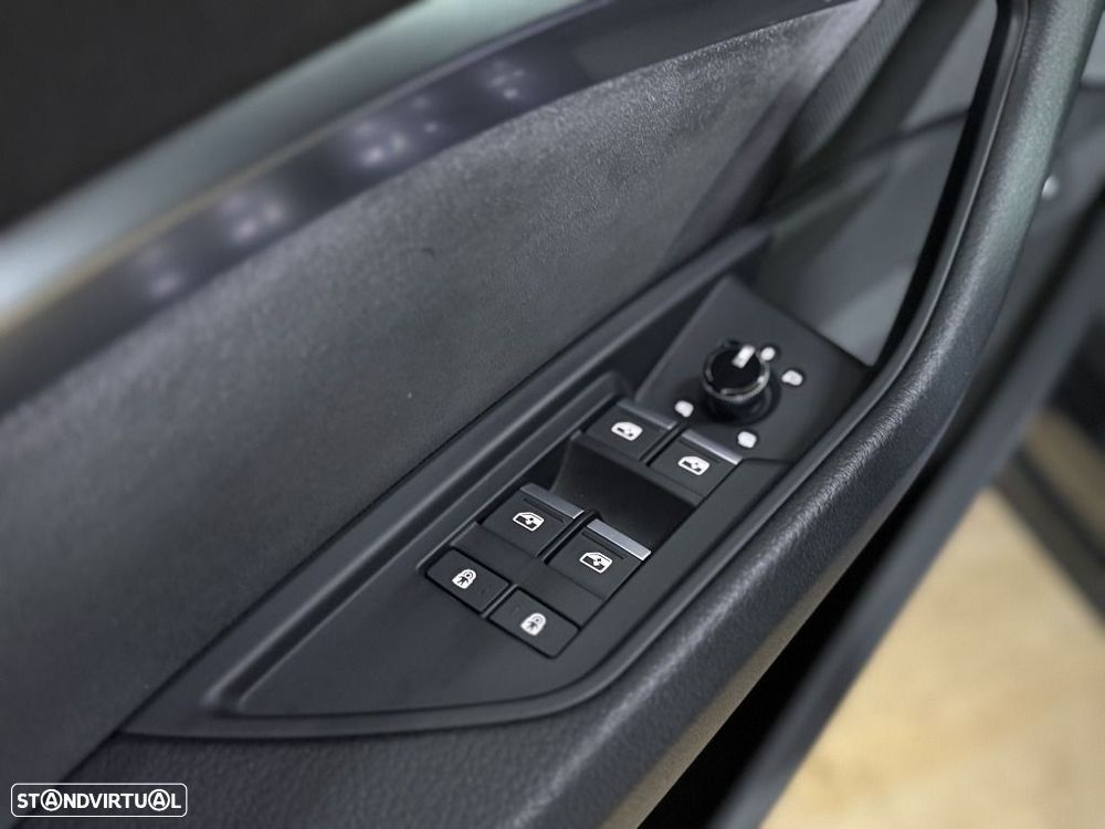 Audi Q8 e-Tron Sportback 50 quattro S line - 15