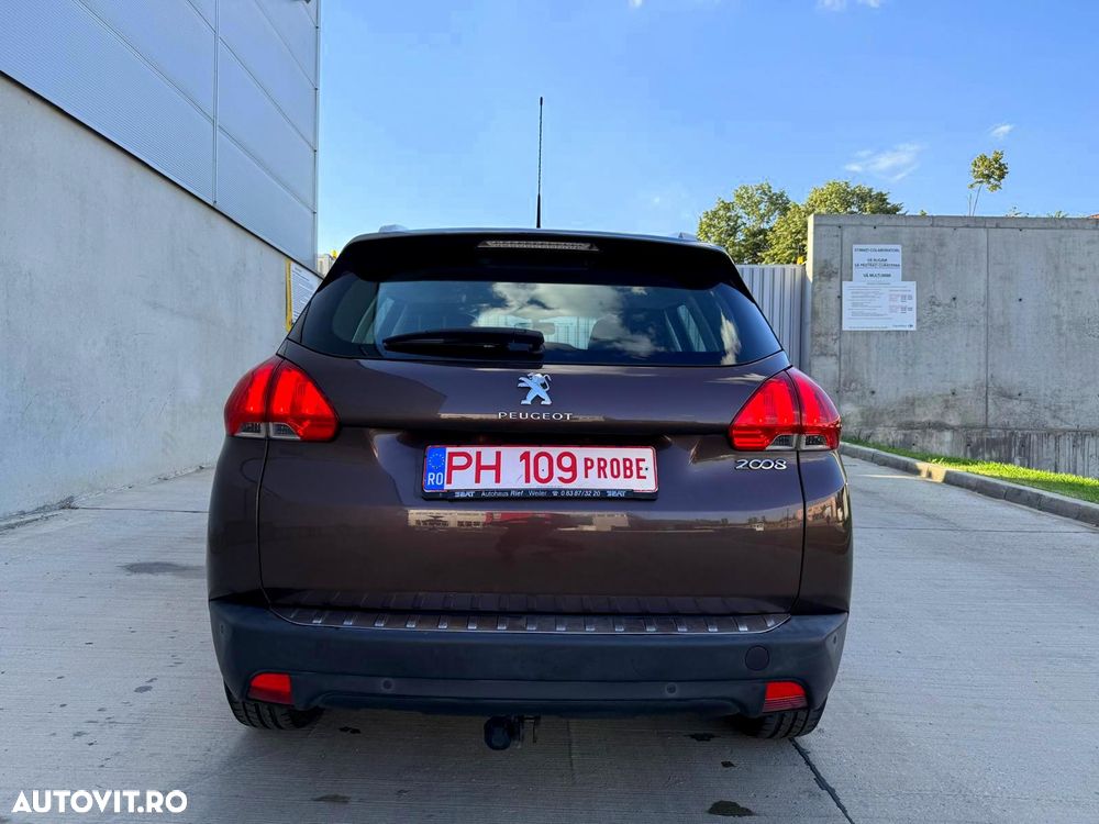 Peugeot 2008 1.2 VTi Active - 25