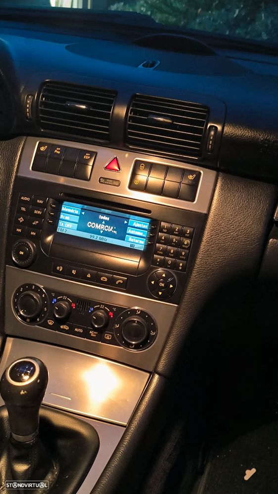 Mercedes-Benz C 220 CDI Avantgarde DPF Sport Edition - 9