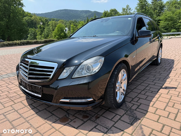Mercedes-Benz Klasa E 220 T CDI 7G-TRONIC