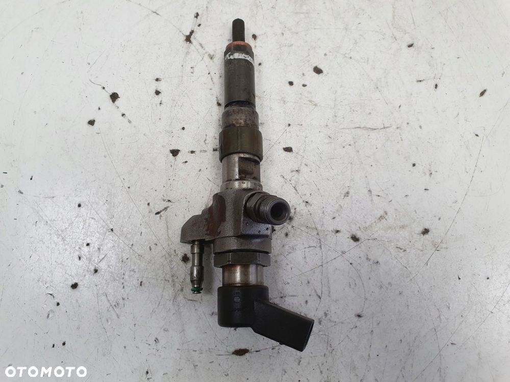 Volvo C30 1.6 D2 WTRYSKIWACZ wtrysk 9802448680 - 3